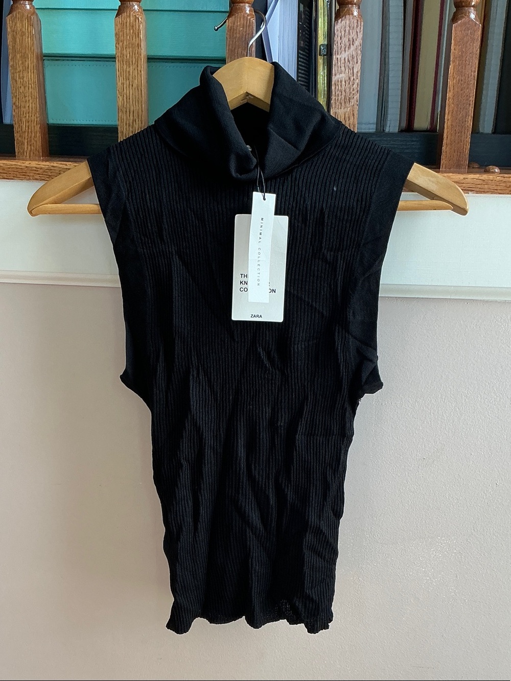 Zara Black Ribbed Sleeveless Mock Neck Top